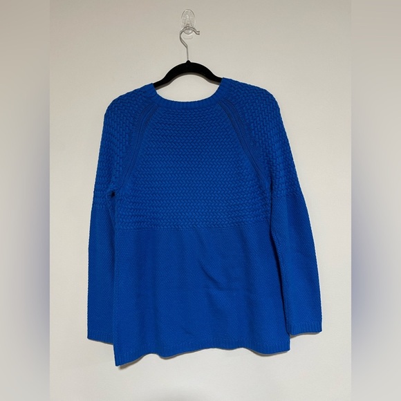 Talbots Blue Cashmere Blend Crew Neck Knit Sweater Size Large Petite - Picture 2 of 6